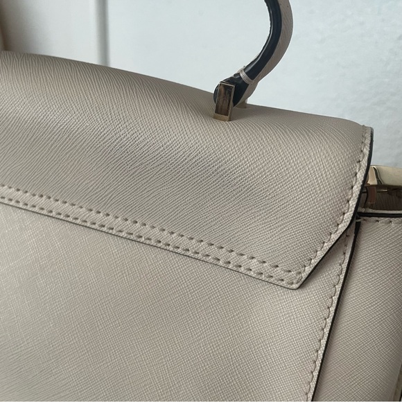 Kate Spade Purse - Picture 4 of 8